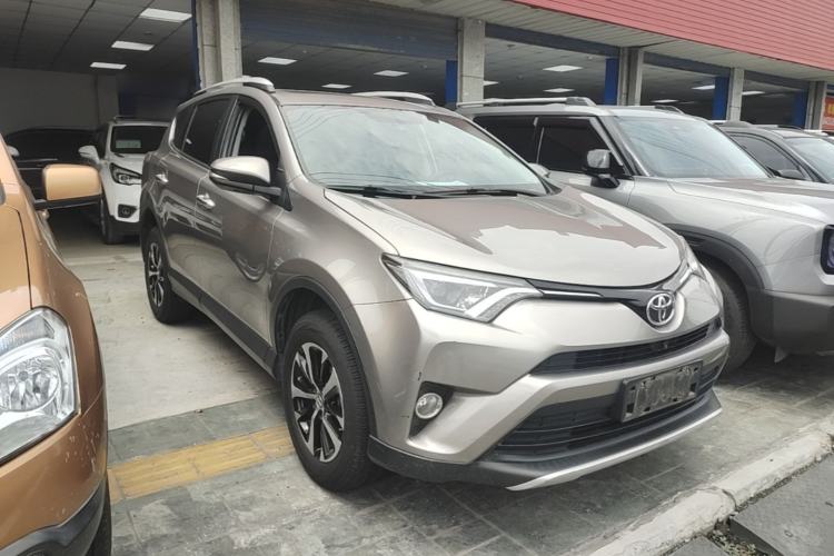 Used Toyota RAV4 2019 2.0L CVT 4x4 New Edition China VI Standard Exterior 1