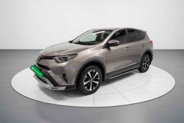 Used Toyota RAV4 2019 2.0L CVT Two-Wheel Drive Luxury Version China VI Standard