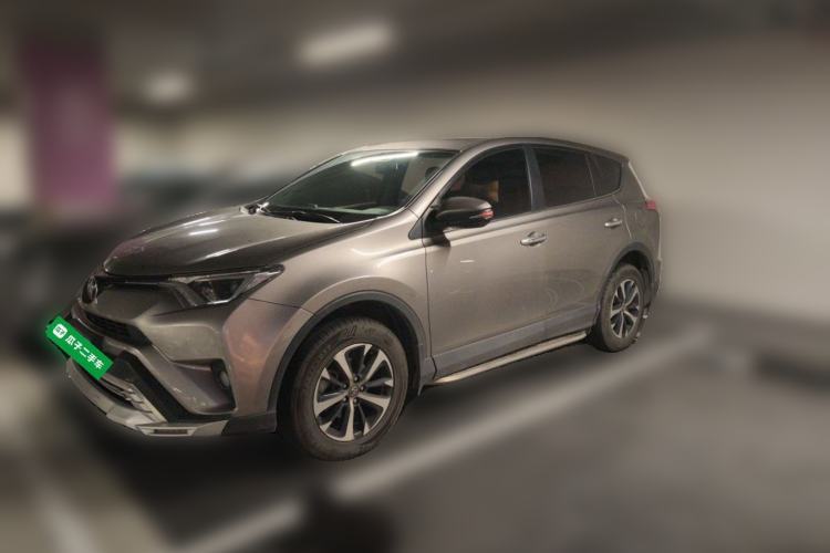 Used Toyota RAV4 2019 2.0L CVT Two-Wheel Drive Luxury Version China VI Standard Guazi used car, China used car export, Used car for sale, Used  cars, Cheapest cars for sale