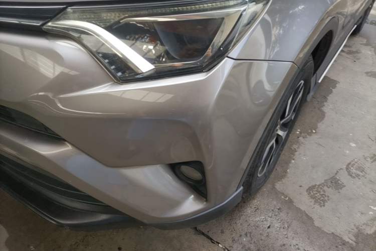 Used Toyota RAV4 2019 2.0L CVT Two-Wheel Drive Pioneer Edition China VI Standard Left Front Headlight