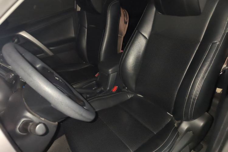 Used Toyota RAV4 2019 2.0L CVT Two-Wheel Drive Fashion X Limited Edition China VI Standard Left Front Seat
