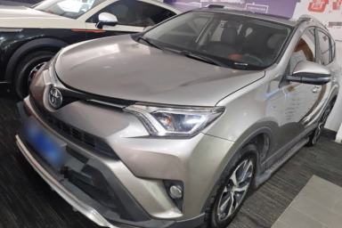 Used Toyota RAV4 2019 2.0L CVT Two-Wheel Drive Luxury Version China VI Standard