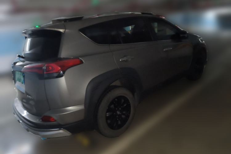Used Toyota RAV4 2019 2.0L CVT Two-Wheel Drive Fashion X Limited Edition China VI Standard Rear Right 45 Deg