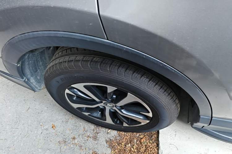 Used Toyota RAV4 2019 2.0L CVT Two-Wheel Drive Luxury Version China VI Standard Right Rear Wheel Hub