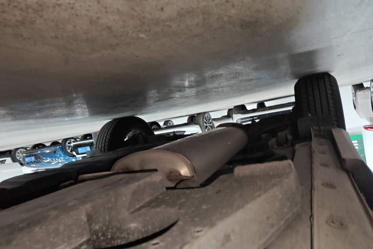 Used Toyota RAV4 2019 2.0L CVT Two-Wheel Drive Fashion X Limited Edition China VI Standard Right Side Sill
