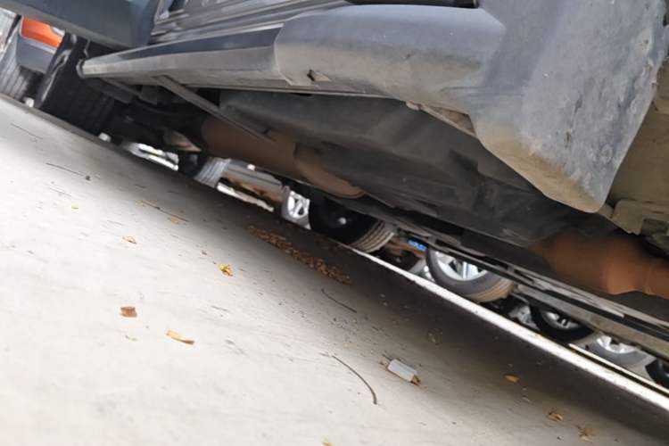 Used Toyota RAV4 2019 2.0L CVT Two-Wheel Drive Luxury Version China VI Standard Right Side Sill