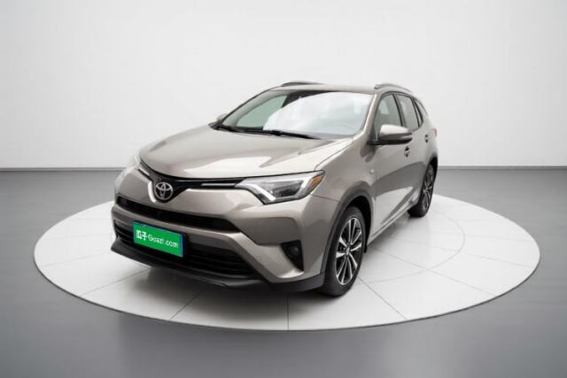 Used Toyota RAV4 2019 2.0L CVT Two-Wheel Drive Luxury Version China VI Standard