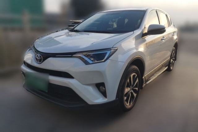 Used Toyota RAV4 2019 2.0L CVT Two-Wheel Drive Pioneer Edition China VI Standard