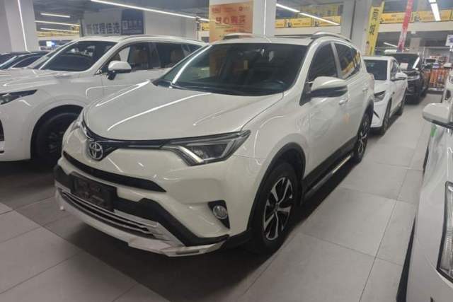 Used Toyota RAV4 2019 2.0L CVT 4x4 New Edition China VI Standard