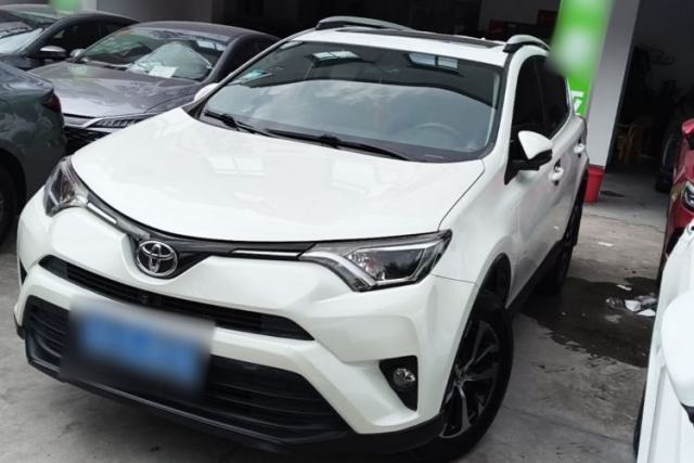Used Toyota RAV4 2019 2.0L CVT Two-Wheel Drive Pioneer Edition China VI Standard