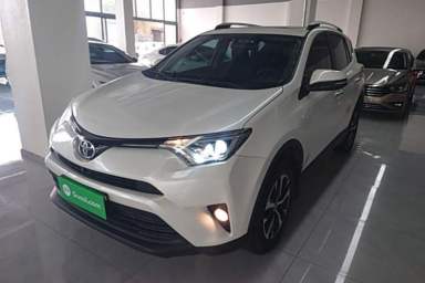 Used Toyota RAV4 2019 2.0L CVT Two-Wheel Drive Luxury Version China VI Standard