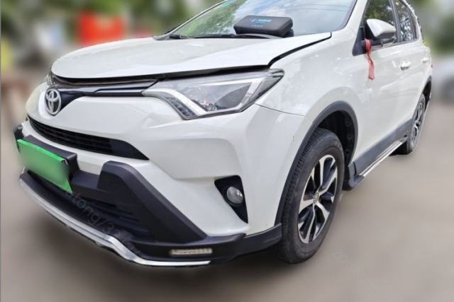 Used Toyota RAV4 2019 2.0L CVT Two-Wheel Drive Pioneer Edition China V Standard