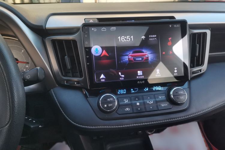 Used Toyota RAV4 2019 2.0L CVT Two-Wheel Drive Pioneer Edition China VI Standard Audio And AC Panel