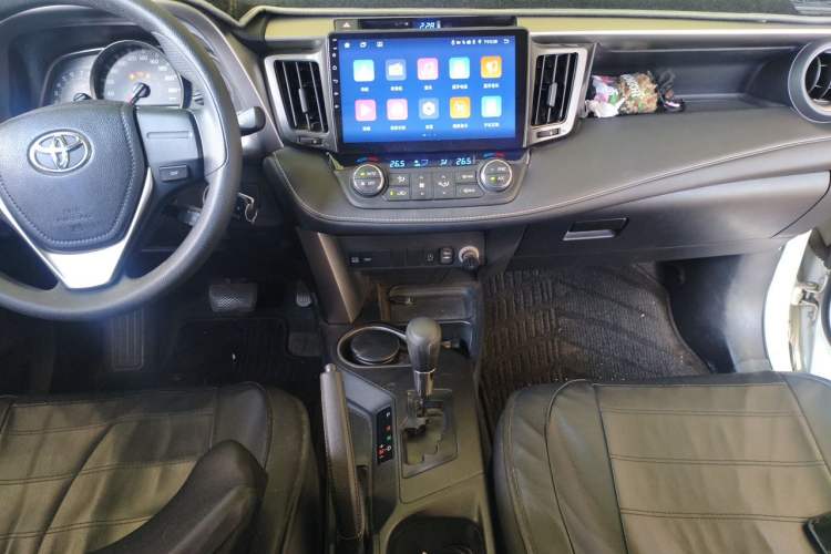 Used Toyota RAV4 2019 2.0L CVT Two-Wheel Drive Pioneer Edition China V Standard Audio And AC Panel