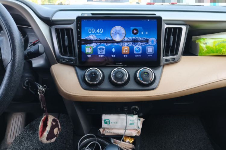 Used Toyota RAV4 2019 2.0L CVT Two-Wheel Drive Urban Edition China VI Standard Audio And AC Panel