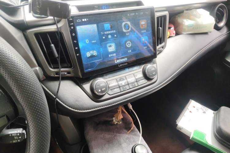 Used Toyota RAV4 2019 2.0L CVT Two-Wheel Drive Pioneer Edition China VI Standard Audio And AC Panel