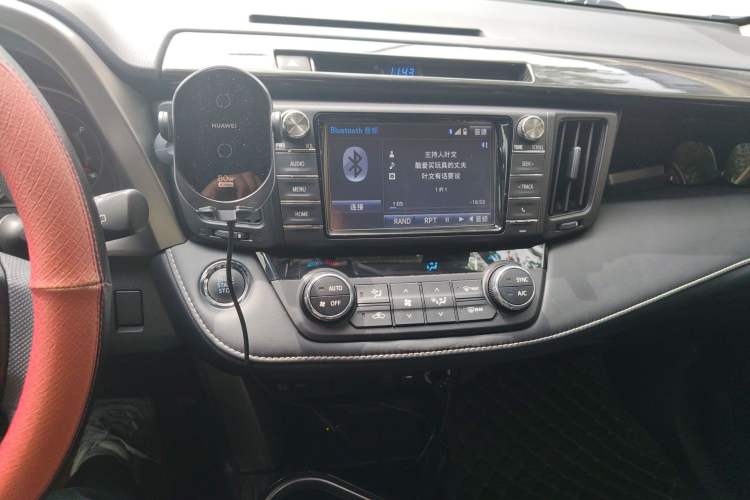 Used Toyota RAV4 2019 2.0L CVT Two-Wheel Drive Pioneer Edition China V Standard Audio And AC Panel