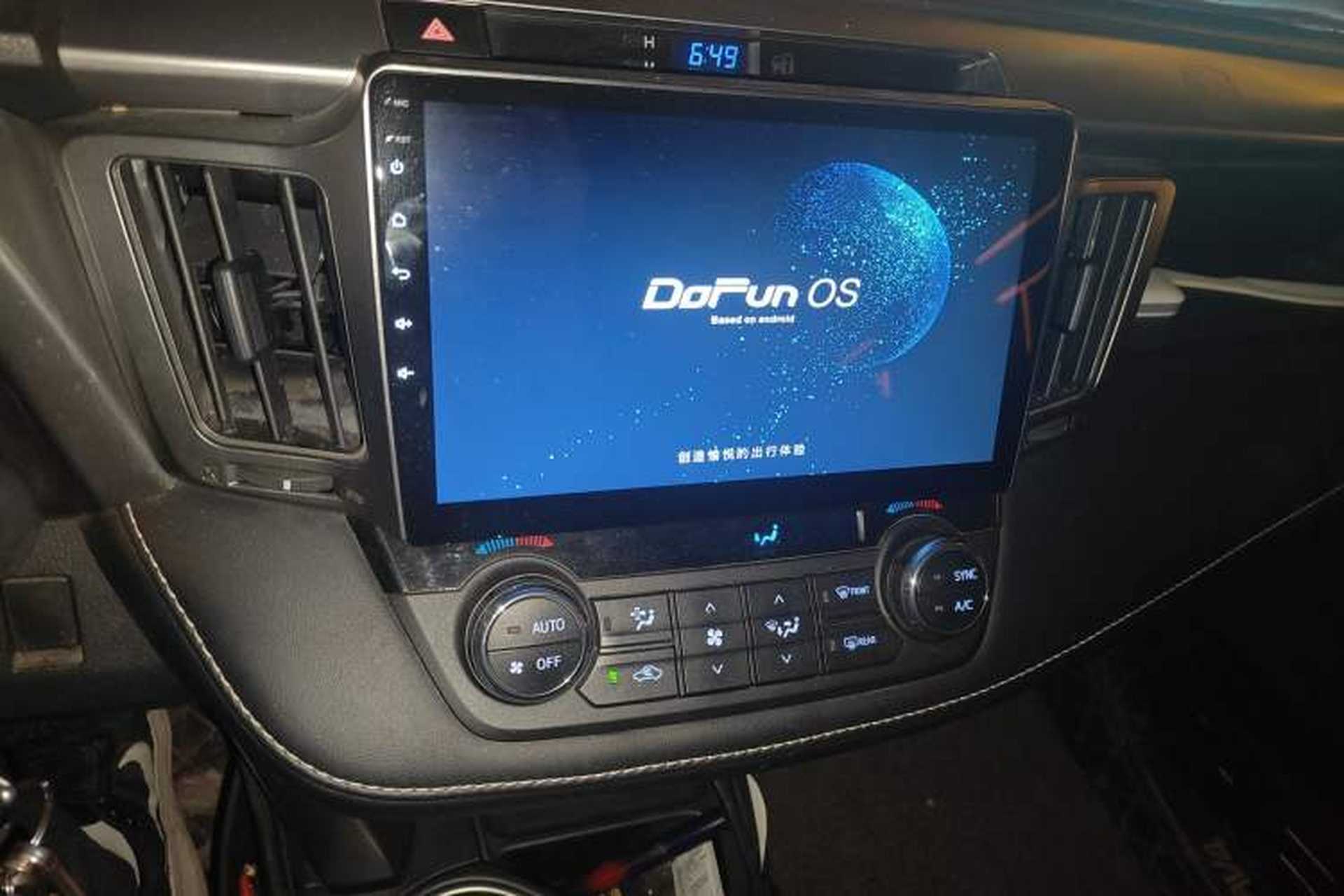 Used Toyota RAV4 2019 2.0L CVT Two-Wheel Drive Pioneer Edition China V Standard Audio And AC Panel