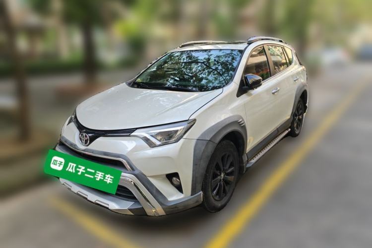 Ojetý Toyota RAV4 2019 2.0L CVT Two-Wheel Drive ZhiShang Version China VI Standard Guazi used car, China used car export, Used car for sale, Used cars, Cheapest cars for sale
