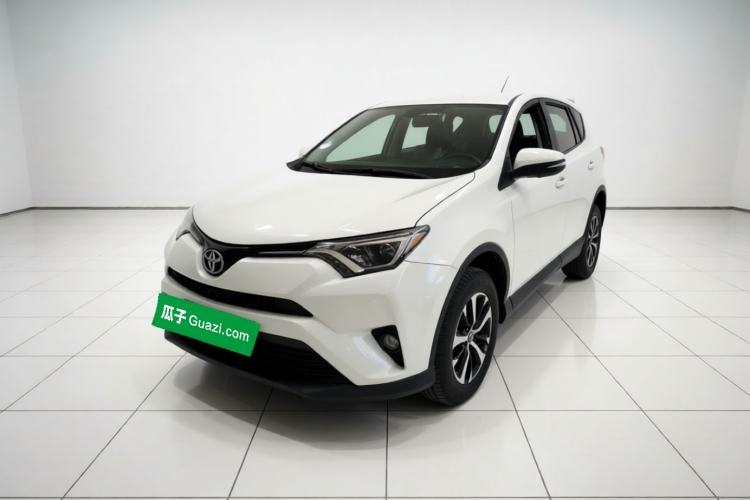 Ojetý Toyota RAV4 2019 2.0L CVT Two-Wheel Drive Pioneer Edition China V Standard Guazi used car, China used car export, Used car for sale, Used cars, Cheapest cars for sale