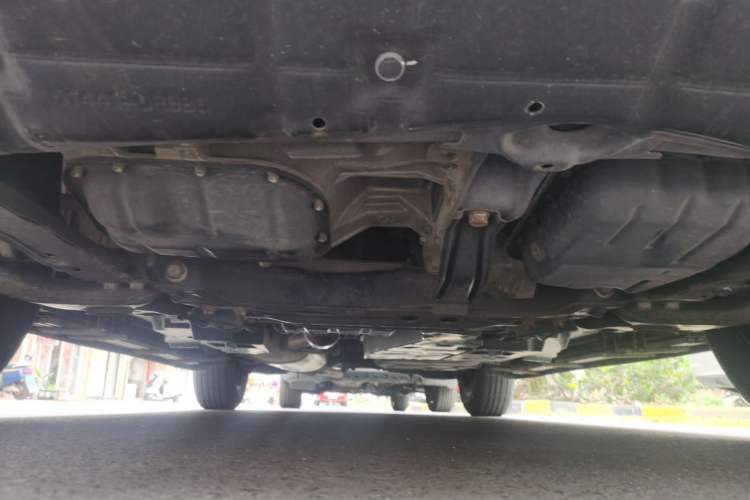 Used Toyota RAV4 2019 2.0L CVT Two-Wheel Drive Luxury Version China VI Standard Chassis Front