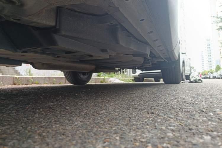 Used Toyota RAV4 2019 2.0L CVT Two-Wheel Drive Luxury Version China VI Standard Chassis Front Left
