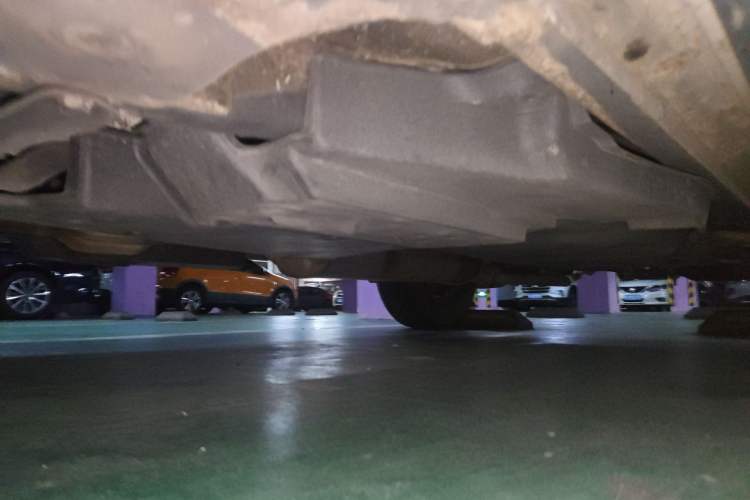 Used Toyota RAV4 2019 2.0L CVT Two-Wheel Drive Luxury Version China VI Standard Chassis Front Left