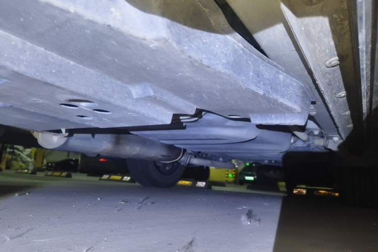 Used Toyota RAV4 2019 2.0L CVT Two-Wheel Drive Luxury Version China VI Standard Chassis Front Left