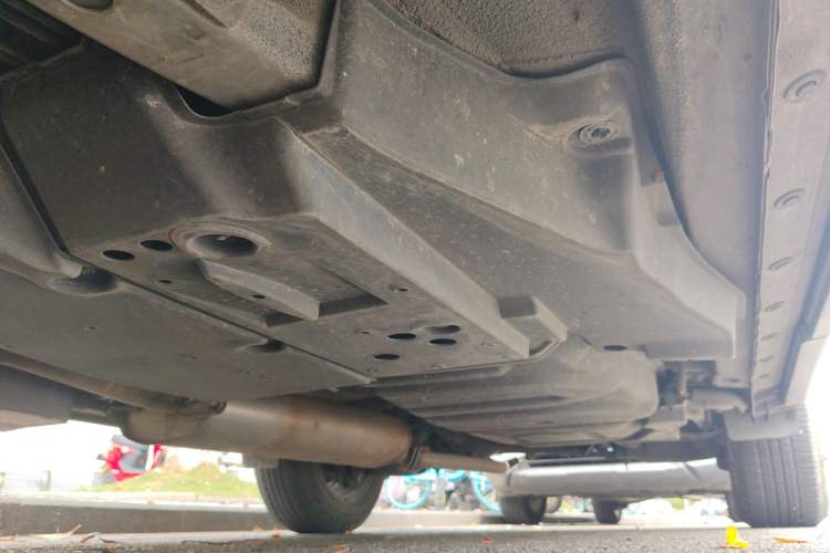 Used Toyota RAV4 2019 2.0L CVT Two-Wheel Drive Pioneer Edition China V Standard Chassis Front Left