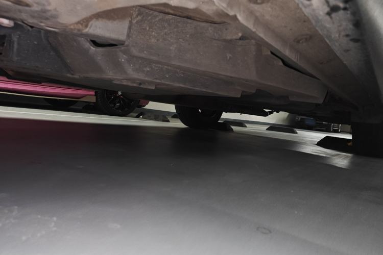 Used Toyota RAV4 2019 2.0L CVT Two-Wheel Drive Pioneer Edition China V Standard Chassis Front Left