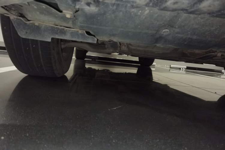 Used Toyota RAV4 2019 2.0L CVT Two-Wheel Drive Fashion X Limited Edition China VI Standard Chassis Front Right