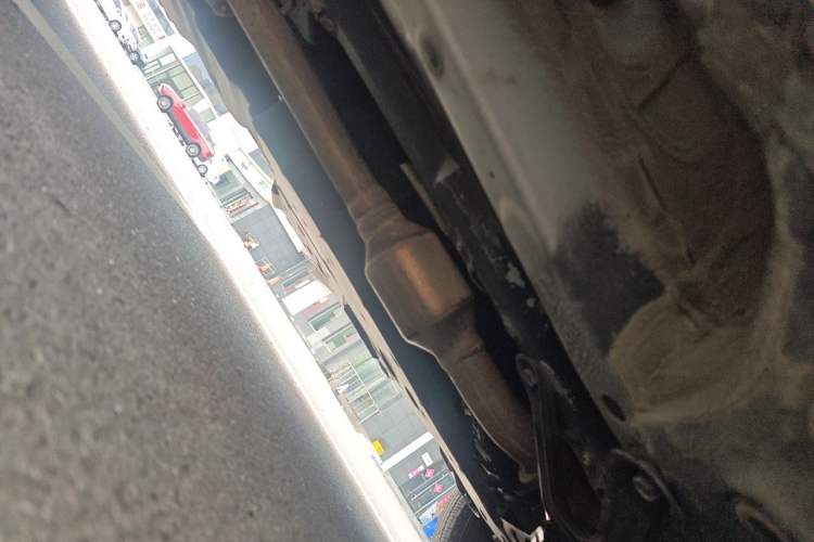 Used Toyota RAV4 2019 2.0L CVT Two-Wheel Drive ZhiShang Version China VI Standard Chassis Front Right