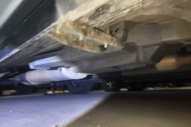 Used Toyota RAV4 2019 2.0L CVT Two-Wheel Drive Luxury Version China VI Standard Chassis Front Right