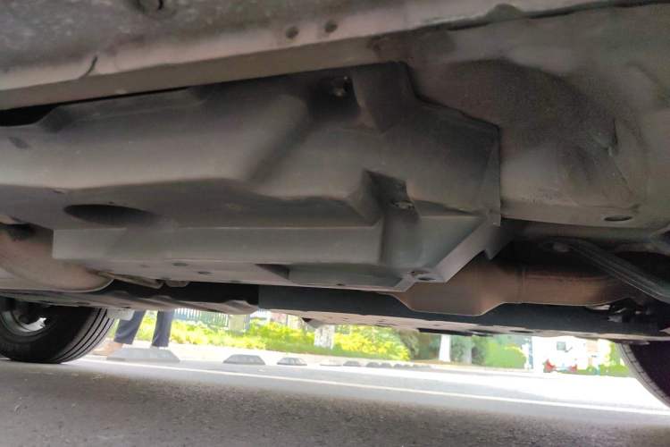 Used Toyota RAV4 2019 2.0L CVT Two-Wheel Drive Pioneer Edition China V Standard Chassis Front Right