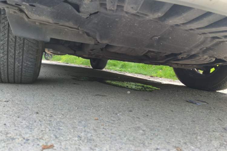 Used Toyota RAV4 2019 2.0L CVT Two-Wheel Drive ZhiShang Version China VI Standard Chassis Front Right
