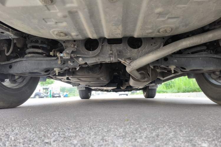 Used Toyota RAV4 2019 2.0L CVT Two-Wheel Drive Comfort Edition China VI Standard Chassis Rear