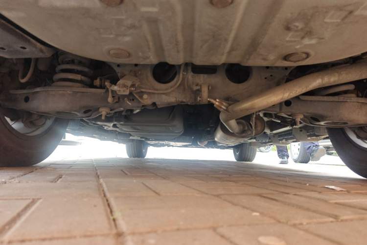 Used Toyota RAV4 2019 2.0L CVT Two-Wheel Drive Fashion X Limited Edition China V Standard Chassis Rear
