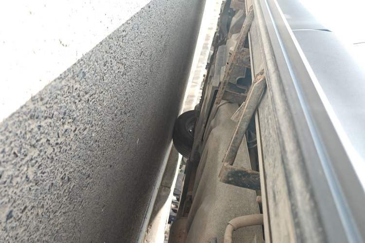 Used Toyota RAV4 2019 2.0L CVT Two-Wheel Drive Luxury Version China VI Standard Chassis Rear Left
