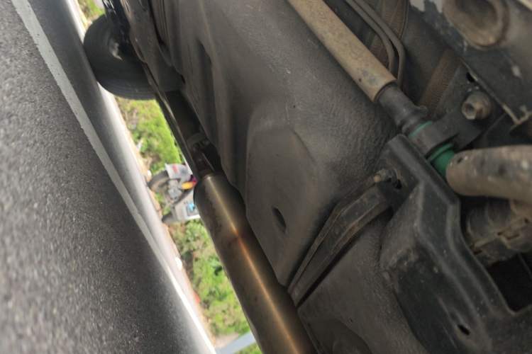 Used Toyota RAV4 2019 2.0L CVT Two-Wheel Drive ZhiShang Version China VI Standard Chassis Rear Left