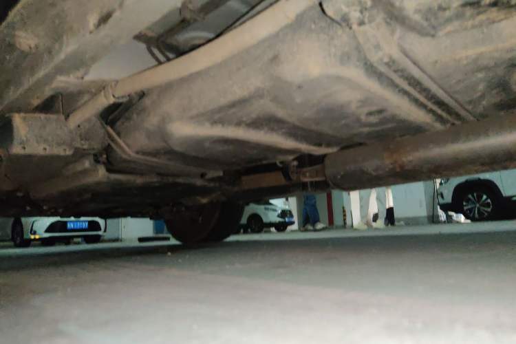 Used Toyota RAV4 2019 2.0L CVT Two-Wheel Drive Luxury Version China VI Standard Chassis Rear Left
