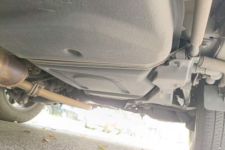 Used Toyota RAV4 2019 2.0L CVT Two-Wheel Drive Pioneer Edition China VI Standard Chassis Rear Left