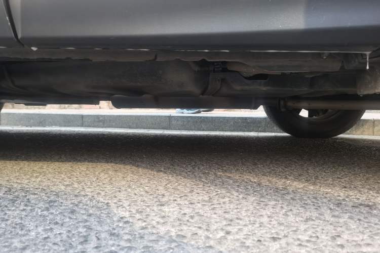 Used Toyota RAV4 2019 2.0L CVT Two-Wheel Drive Comfort Edition China VI Standard Chassis Rear Left