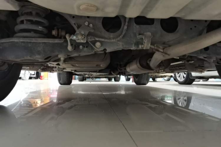 Used Toyota RAV4 2019 2.0L CVT Two-Wheel Drive Fashion X Limited Edition China VI Standard Chassis Rear