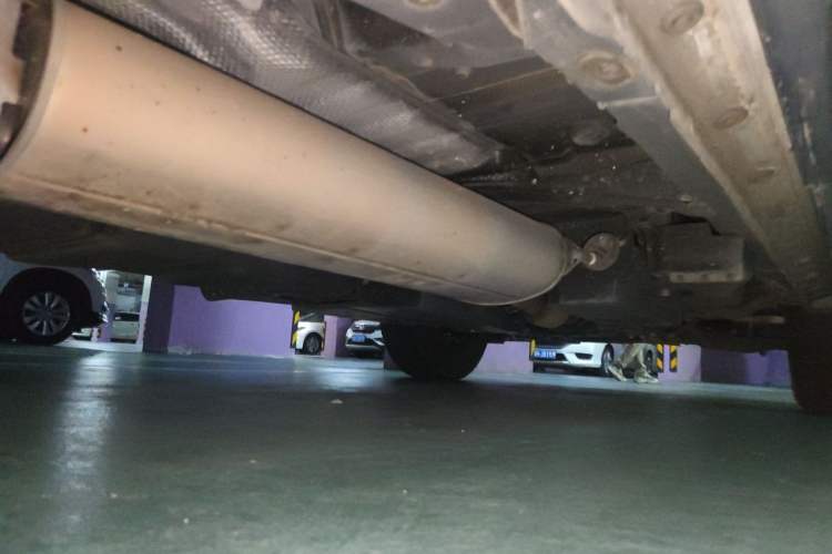 Used Toyota RAV4 2019 2.0L CVT Two-Wheel Drive Luxury Version China VI Standard Chassis Rear Right