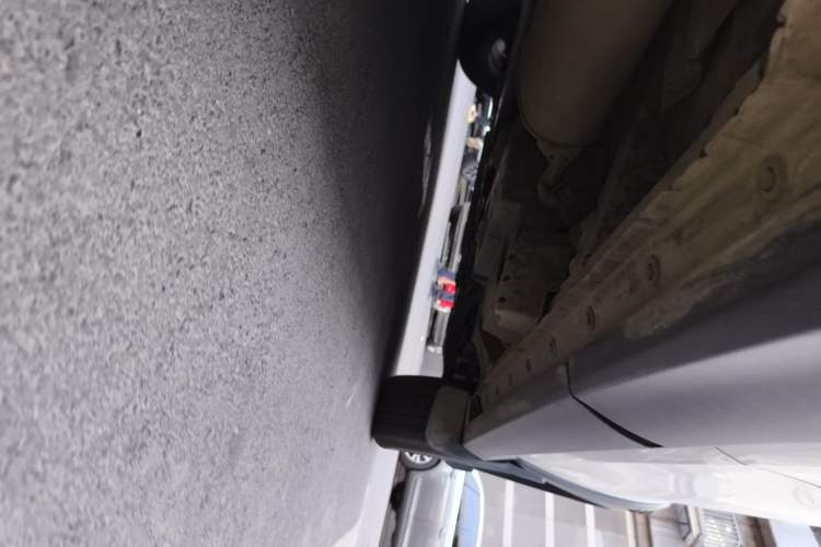 Used Toyota RAV4 2019 2.0L CVT Two-Wheel Drive Fashion X Limited Edition China VI Standard Chassis Rear Right