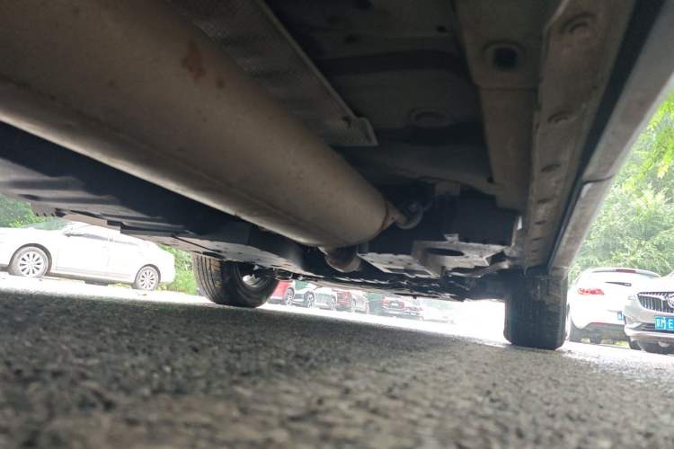 Used Toyota RAV4 2019 2.0L CVT Two-Wheel Drive ZhiShang Version China VI Standard Chassis Rear Right