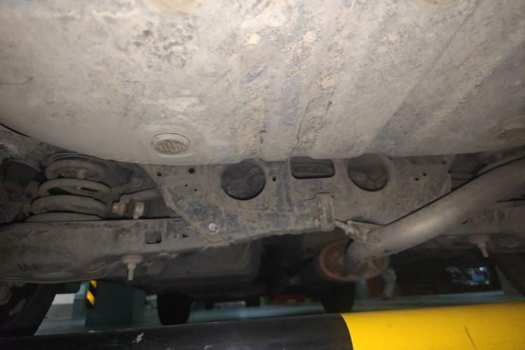 Used Toyota RAV4 2019 2.0L CVT Two-Wheel Drive Pioneer Edition China VI Standard Chassis Rear
