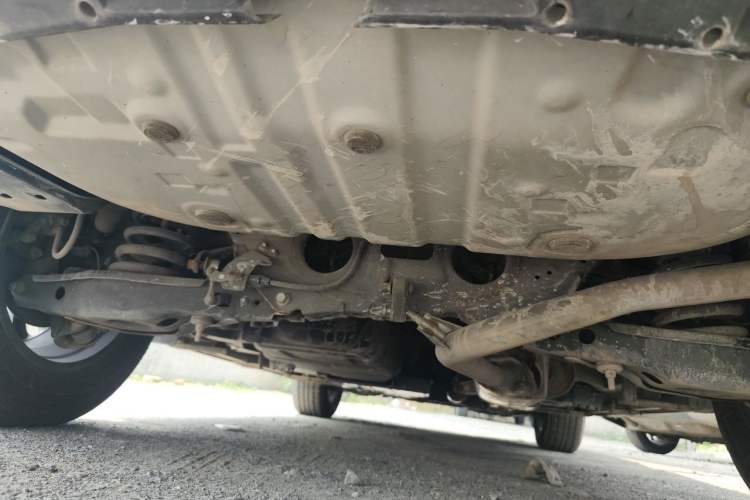 Used Toyota RAV4 2019 2.0L CVT Two-Wheel Drive Fashion X Limited Edition China V Standard Chassis Rear