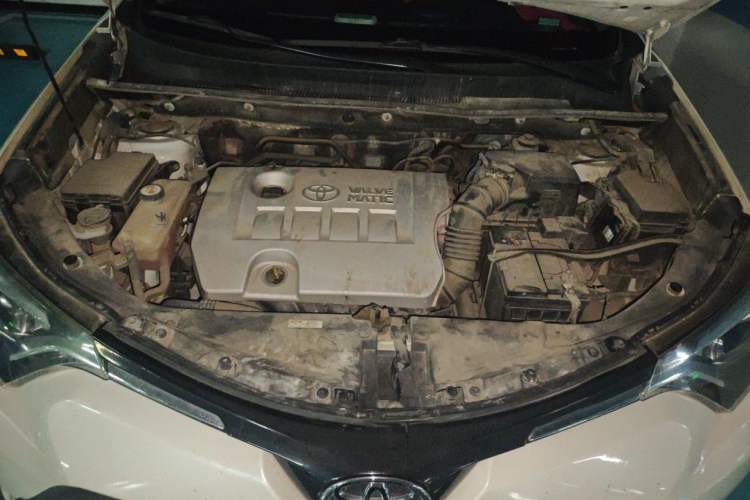 Used Toyota RAV4 2019 2.0L CVT Two-Wheel Drive Fashion X Limited Edition China V Standard Engine Bay