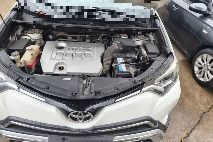 Used Toyota RAV4 2019 2.0L CVT Two-Wheel Drive Fashion X Limited Edition China V Standard Engine Bay Left